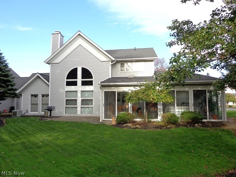 176 Burns Road Elyria, OH 44035 - Photo 3 of 25 Gallery Image 3