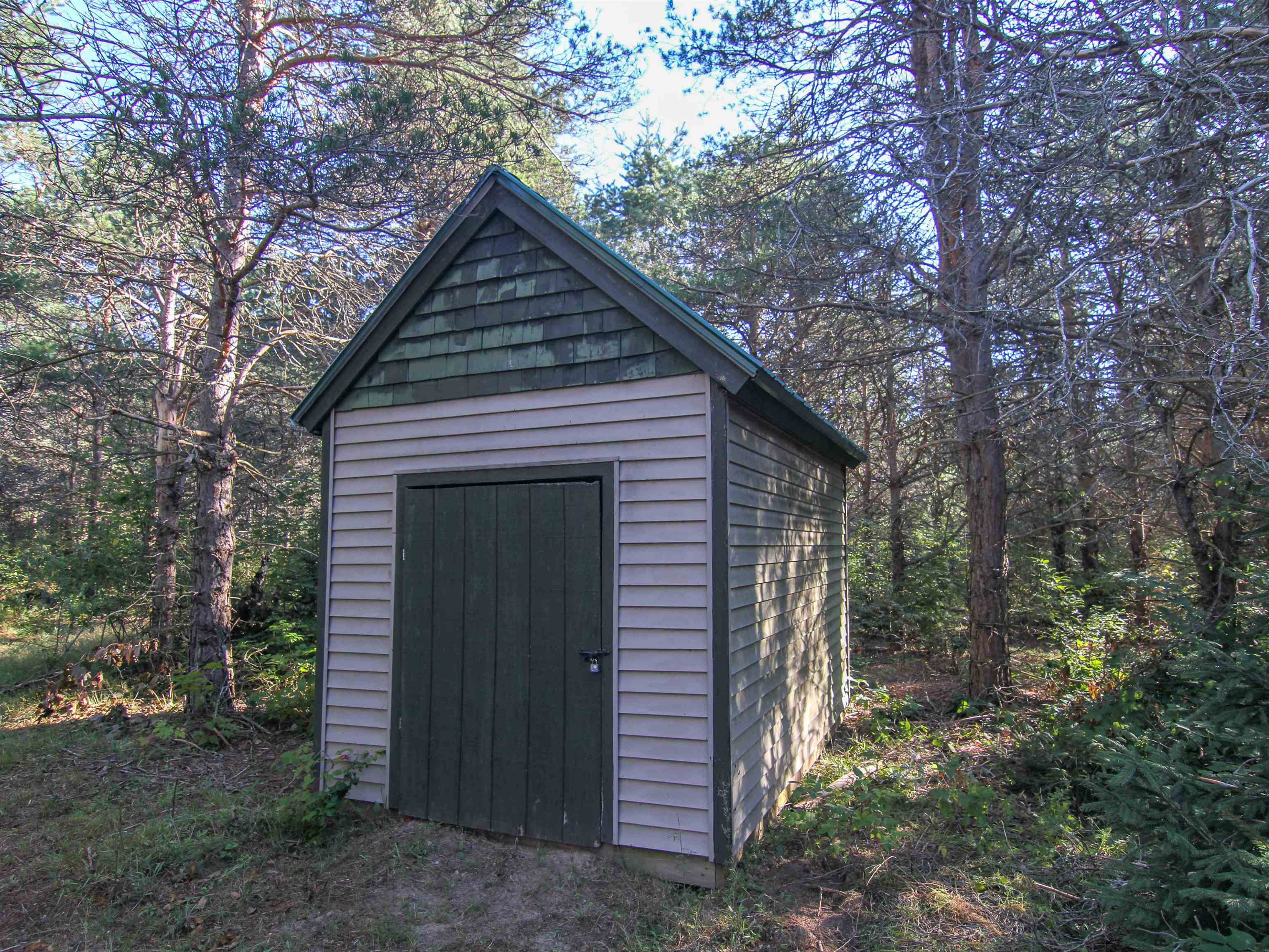9447 No 1 Road Copemish, MI 49625 - Photo 4 of 29 1904389-3.JPG