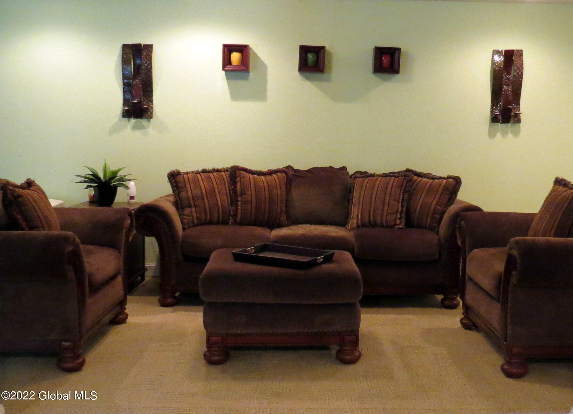32 Old Bend Road Moreau, NY 12828 - Photo 24 of 38 Family Room