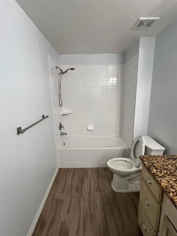 $2,100 | 1589 Southeast Pomeroy Street, Stuart, FL 34997