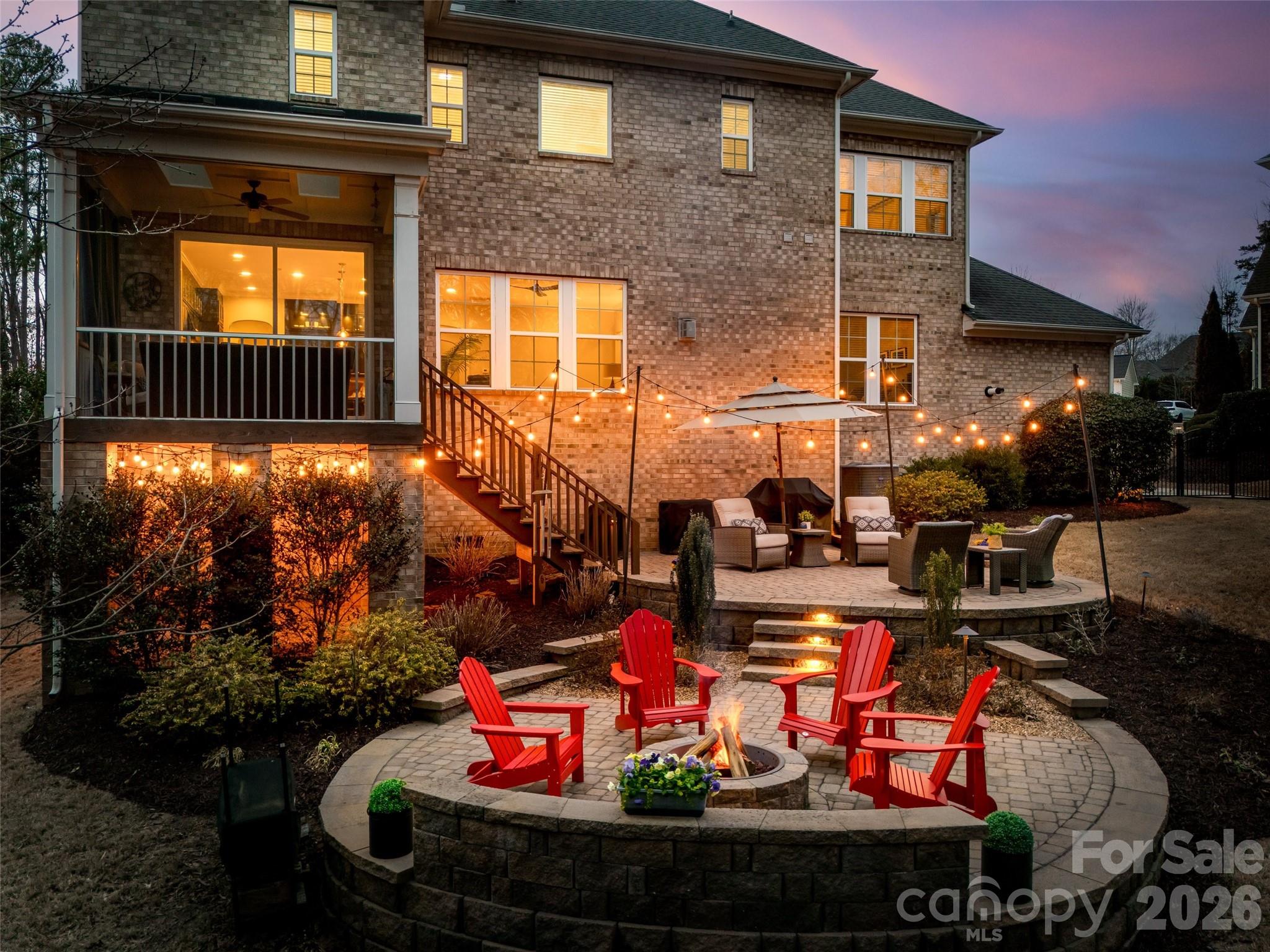 954 Castlewatch Drive Fort Mill, SC 29708 - Photo 2 of 45