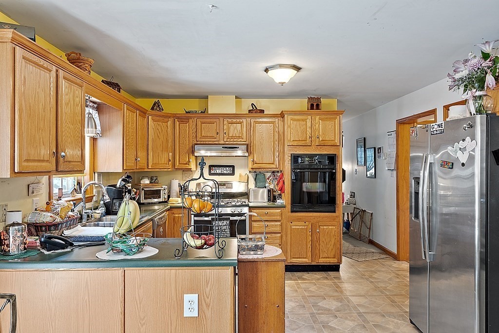93 Mountain Road Erving, MA 01344 - Photo 3 of 42 Gallery Image 3