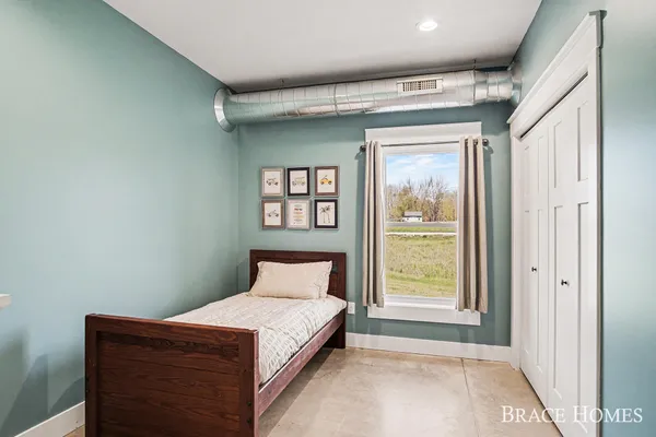 $639,900 | 3414 144th Avenue, Dorr, MI 49323