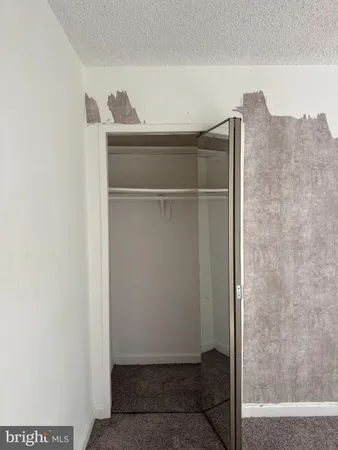 a view of walk in closet