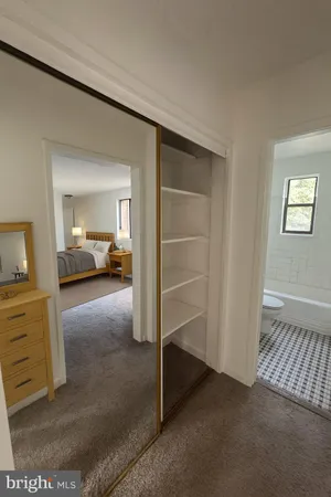 a view of livingroom with furniture