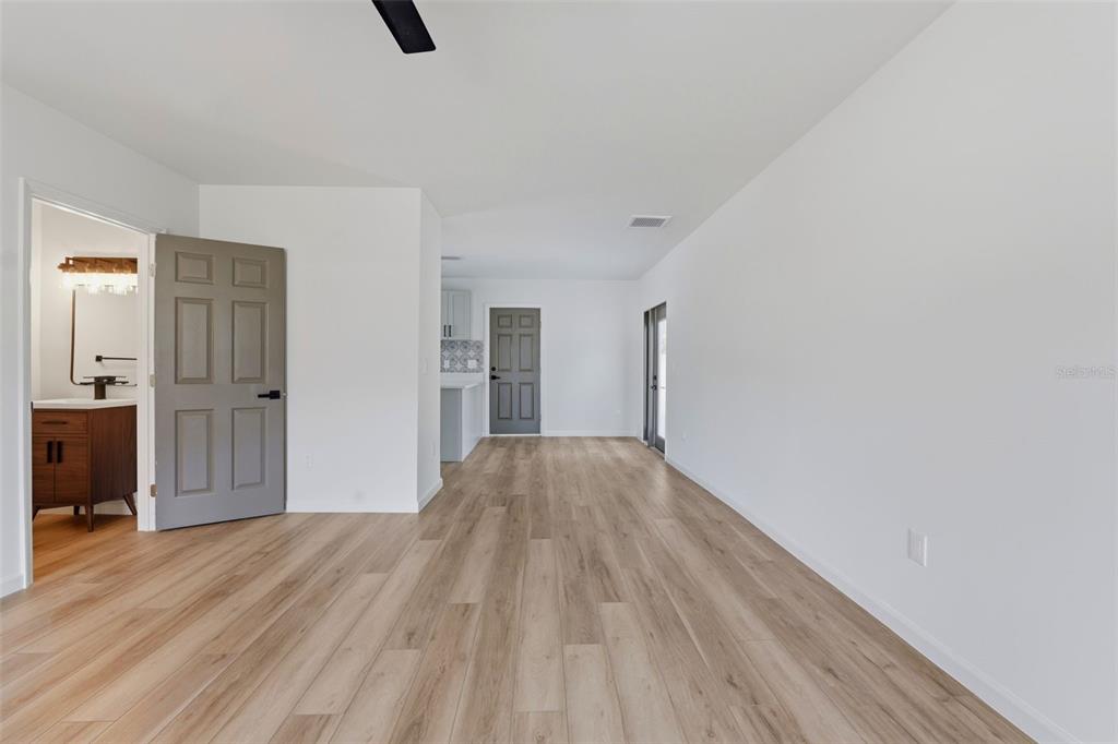3030 5th Street North St. Petersburg, FL 33704 - Photo 12 of 77