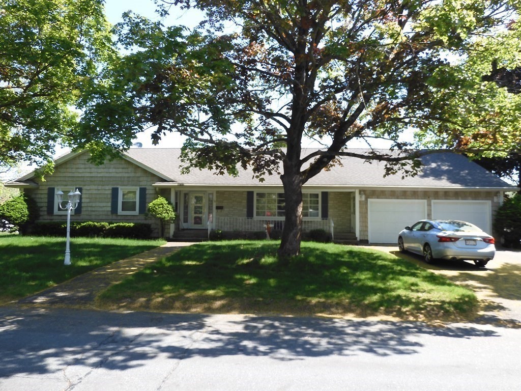 18 Stadium Road Methuen, MA 01844 - Photo 1 of 35 Gallery Image 1