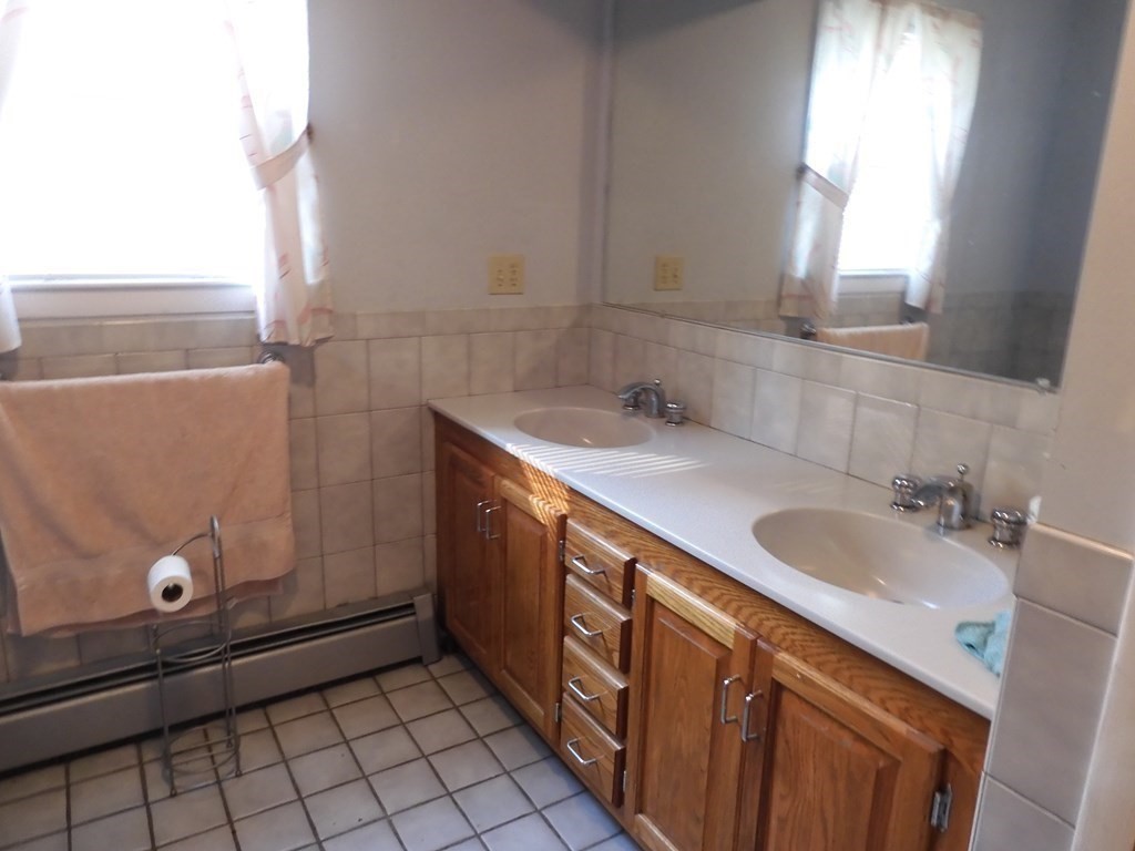 18 Stadium Road Methuen, MA 01844 - Photo 22 of 35 Gallery Image 22