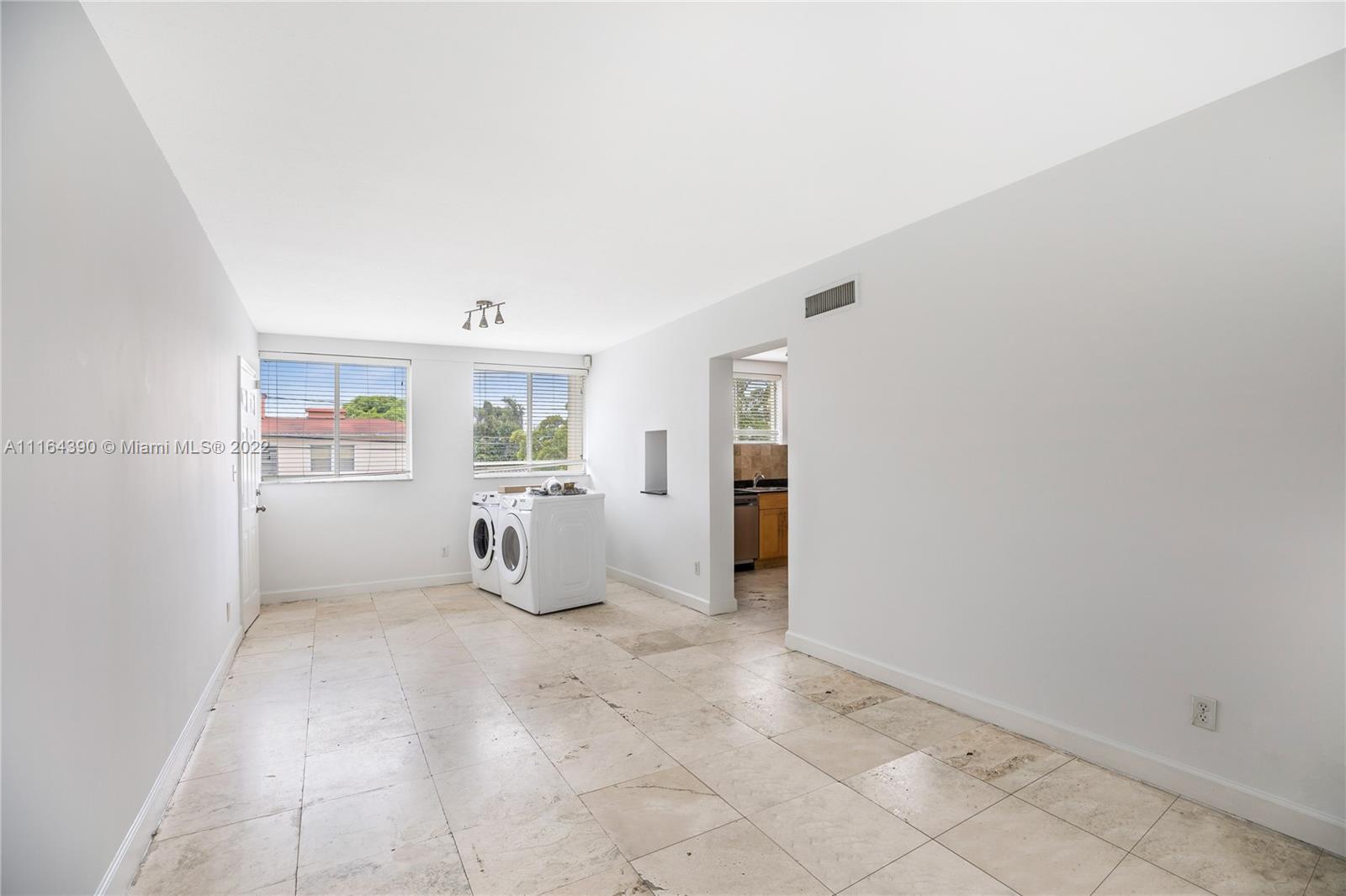 1025 Southwest 7th Avenue, Unit 9 Miami, FL 33129 - Photo 6 of 9 a view of an empty room