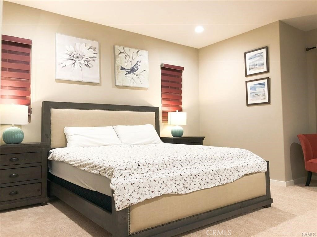 158 Excursion Irvine, CA 92618 - Photo 9 of 15 Gallery Image 9