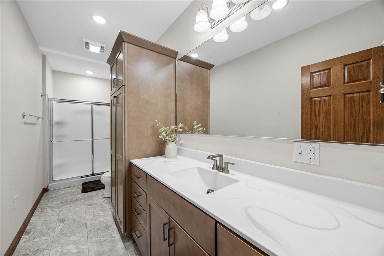 803 South Walnut Street Sumner, IA 50674 - Photo 42 of 72 Gallery Image 42