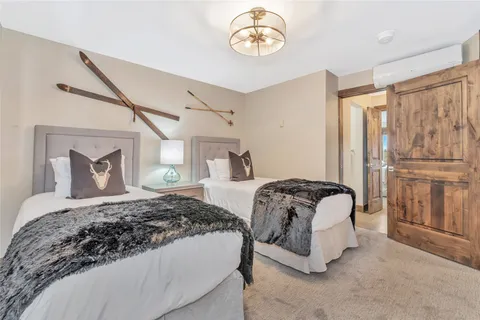 $2,400,000 | 2420 Ski Trail Lane, Unit 308, Steamboat Springs, CO 80487