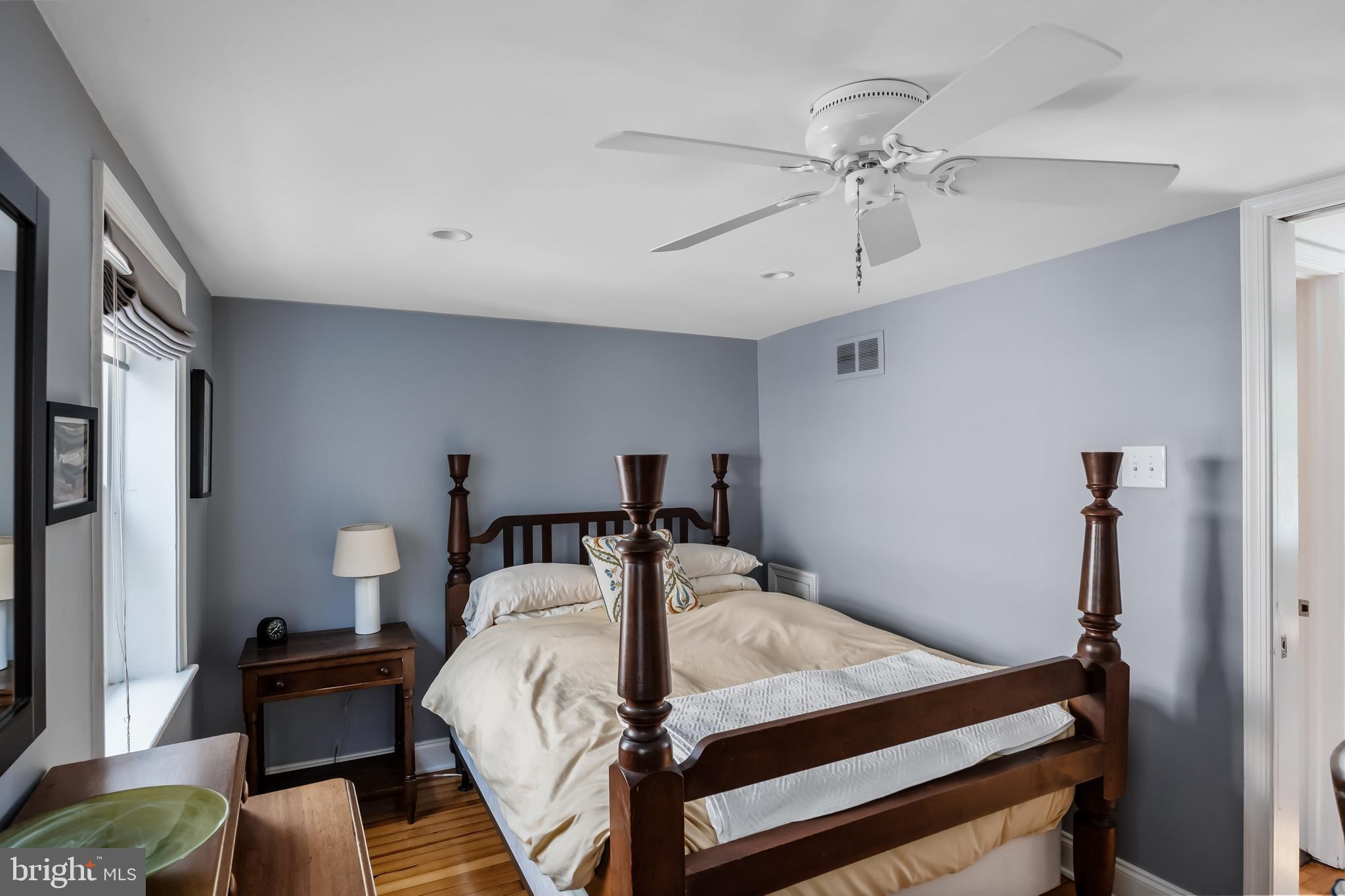 1134 Waverly Street, Unit R3 Philadelphia, PA 19147 - Photo 14 of 55 Primary bedroom