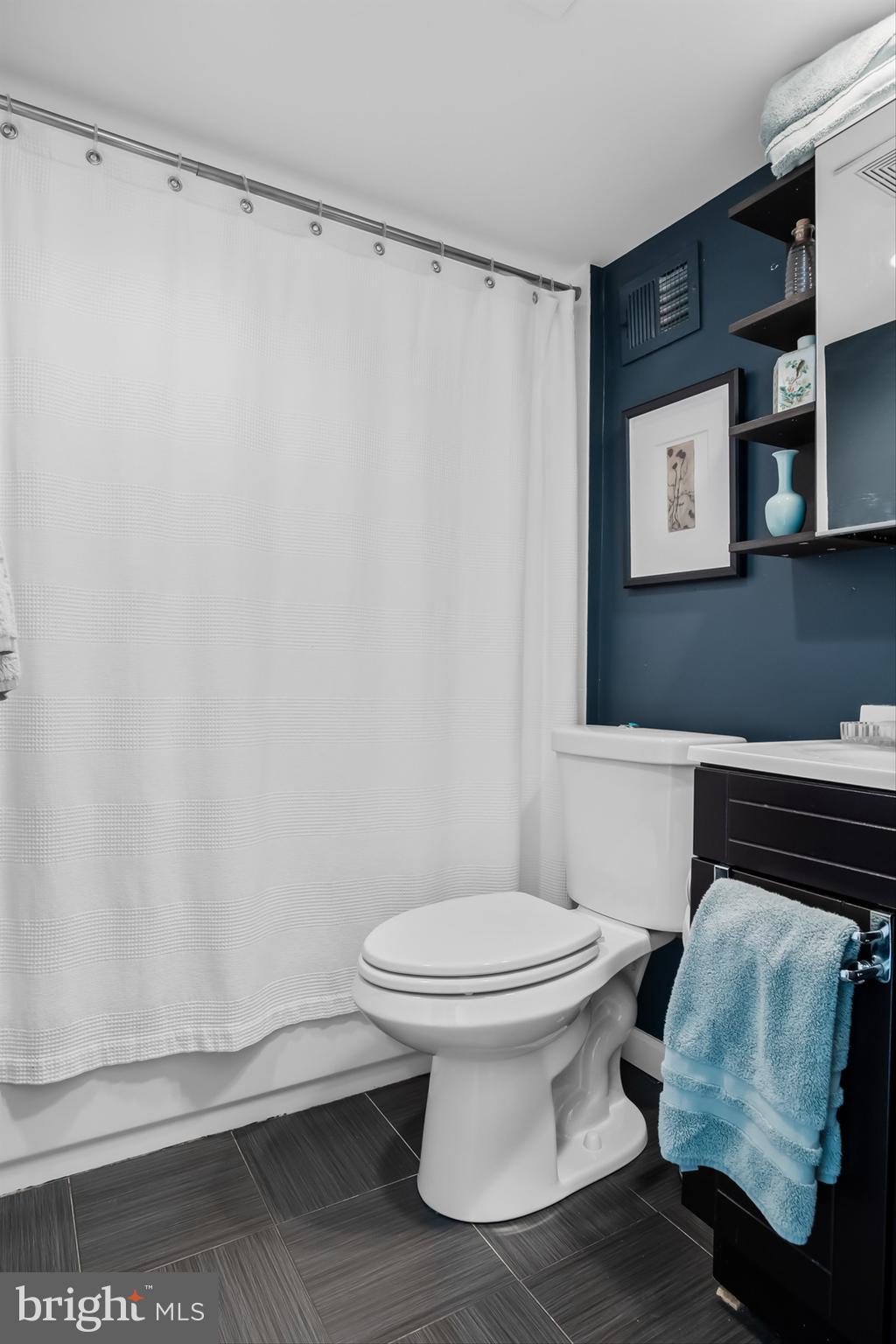 1134 Waverly Street, Unit R3 Philadelphia, PA 19147 - Photo 19 of 55