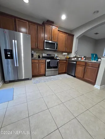 $1,700 | 13035 Sunset Lake Drive, Jacksonville, FL 32258