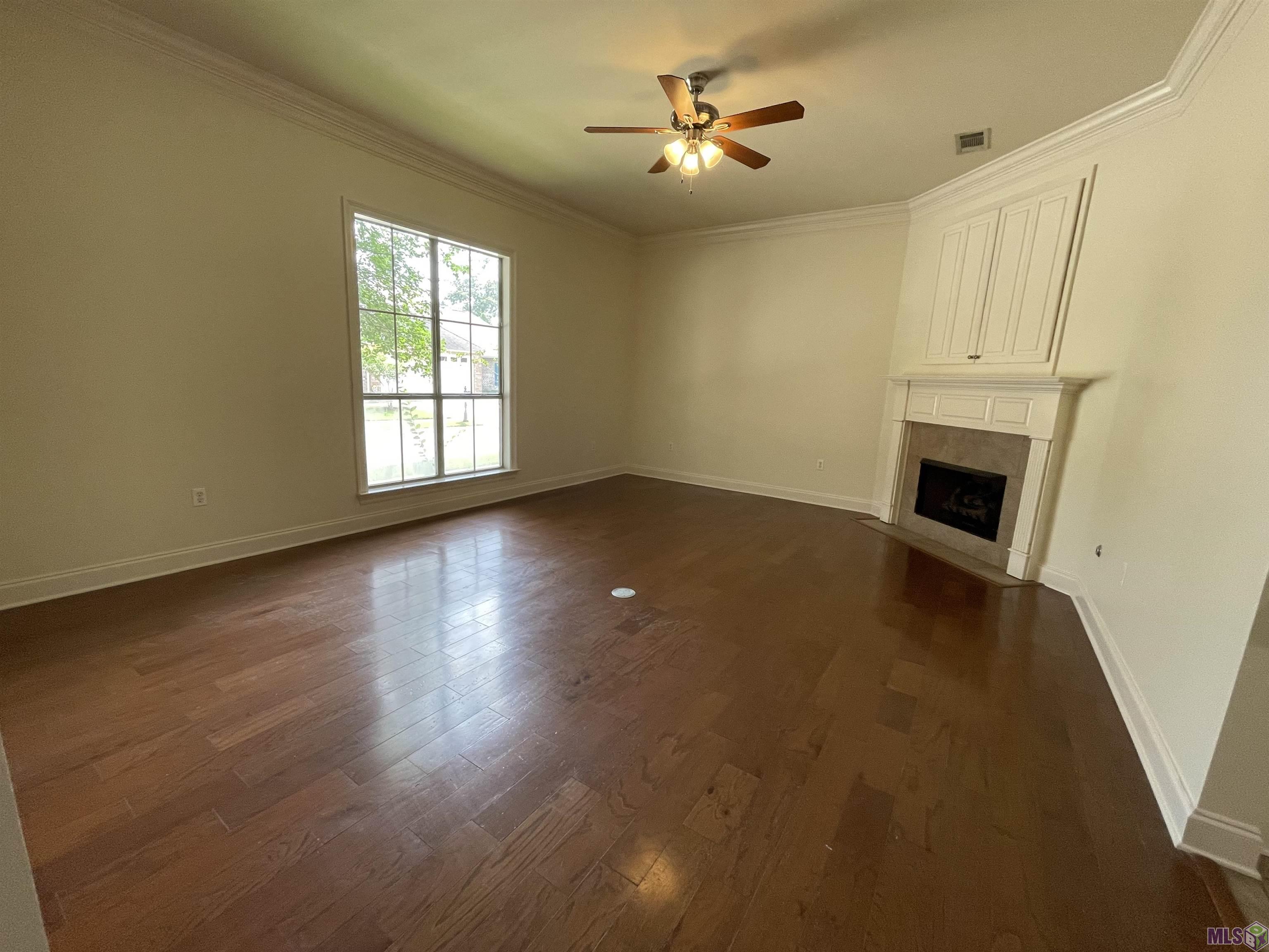 4573 Charleston Villa Drive Baton Rouge, LA 70817 - Photo 5 of 17