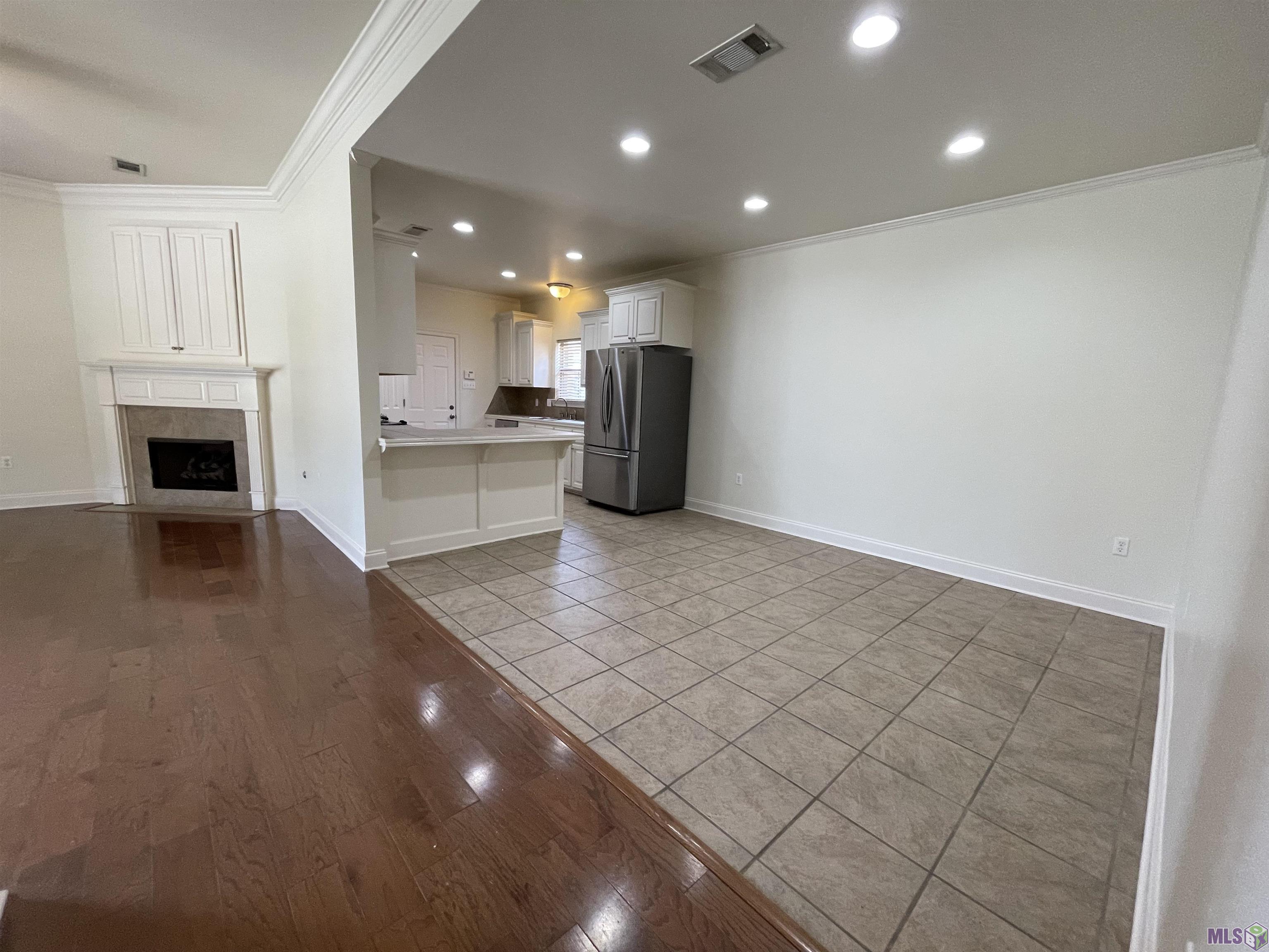 4573 Charleston Villa Drive Baton Rouge, LA 70817 - Photo 6 of 17