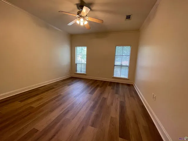 $1,900 | 4573 Charleston Villa Drive, Baton Rouge, LA 70817