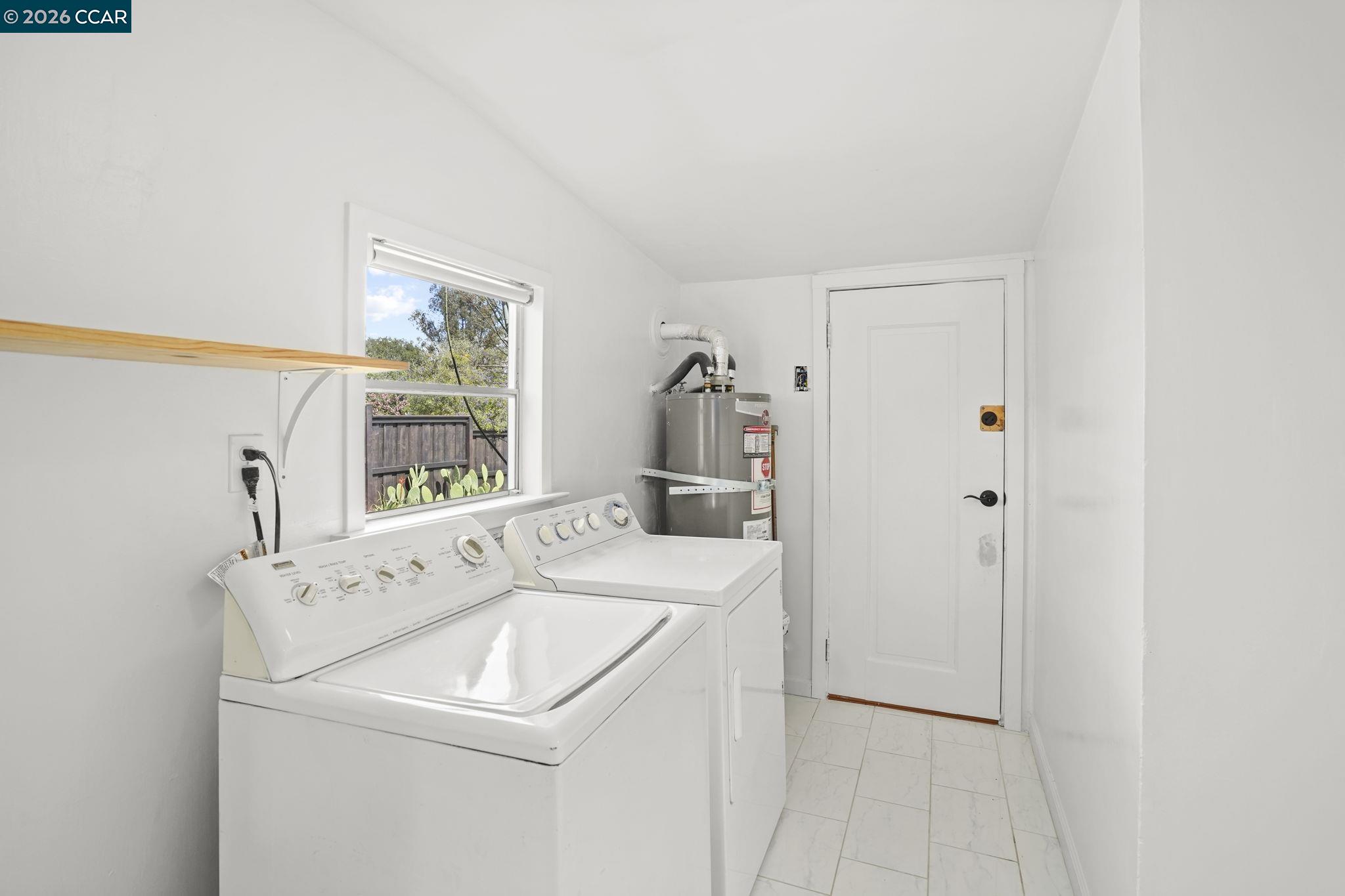 742 La Paloma Road El Sobrante, CA 94803 - Photo 8 of 24