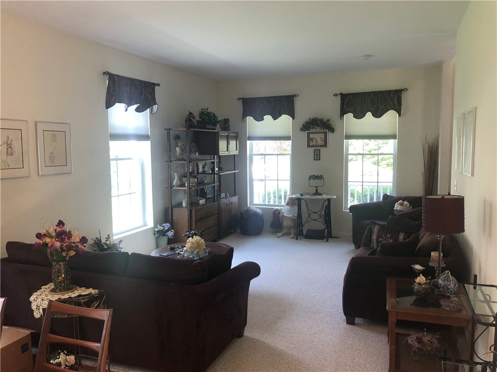 13 Intervale Road Smithfield, RI 02917 - Photo 14 of 21 Gallery Image 14