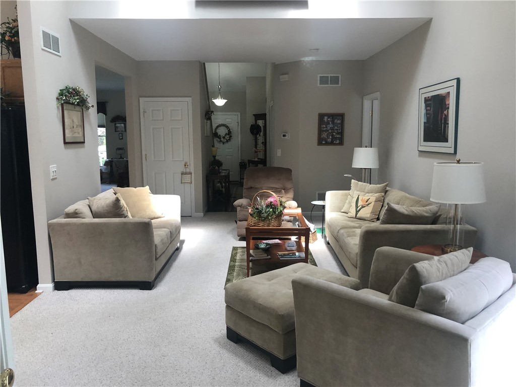 13 Intervale Road Smithfield, RI 02917 - Photo 7 of 21 Gallery Image 7