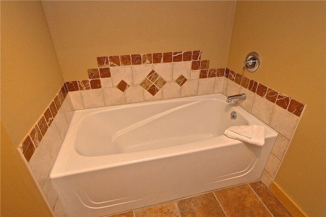 910 Copper Road, Unit 213 Frisco, CO 80443 - Photo 17 of 22 Gallery Image 17