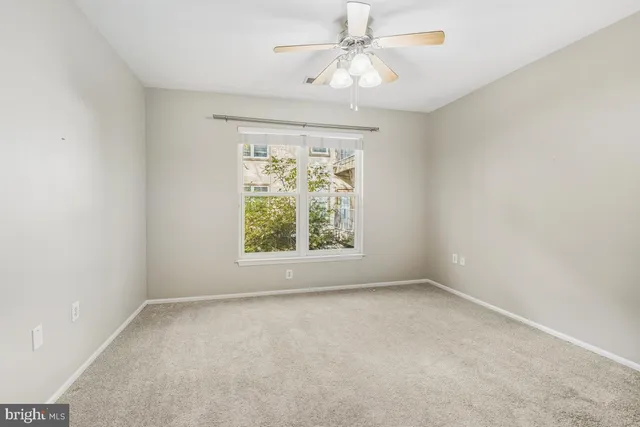 $2,200 | 11800 Old Georgetown Road, Unit 1323, North Bethesda, MD 20852