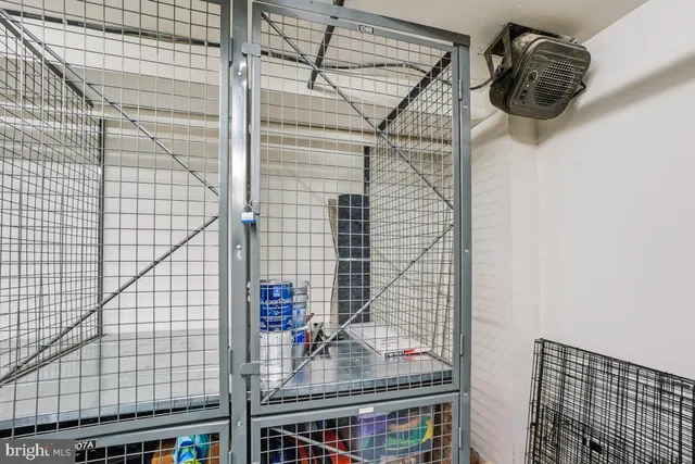 $2,200 | 11800 Old Georgetown Road, Unit 1323, North Bethesda, MD 20852