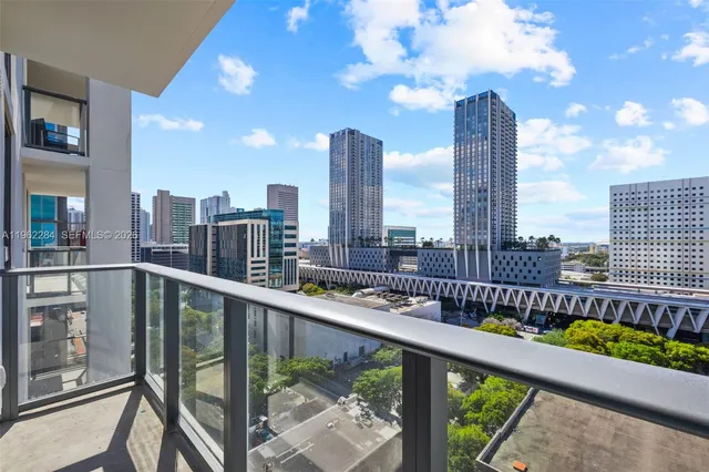 $415,000 | 11 Northeast 6th Street, Unit 1615, Miami, FL 33132