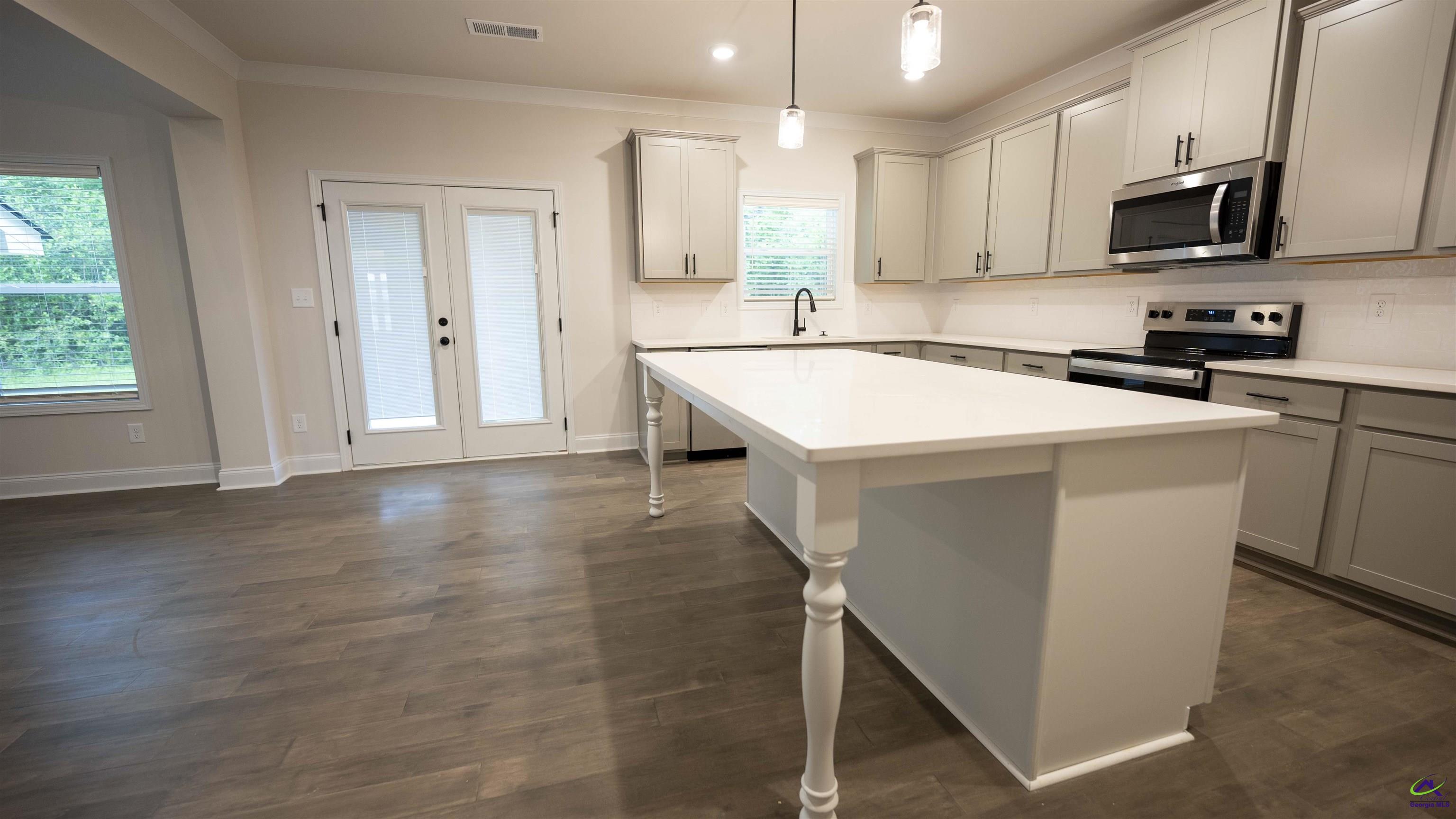 138 Bluecoat Trail Byron, GA 31008 - Photo 12 of 39