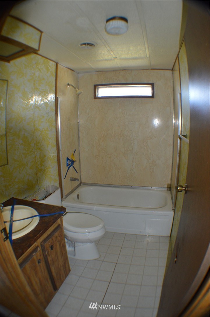 15375 Snee Oosh Road La Conner, WA 98257 - Photo 13 of 18 Gallery Image 13