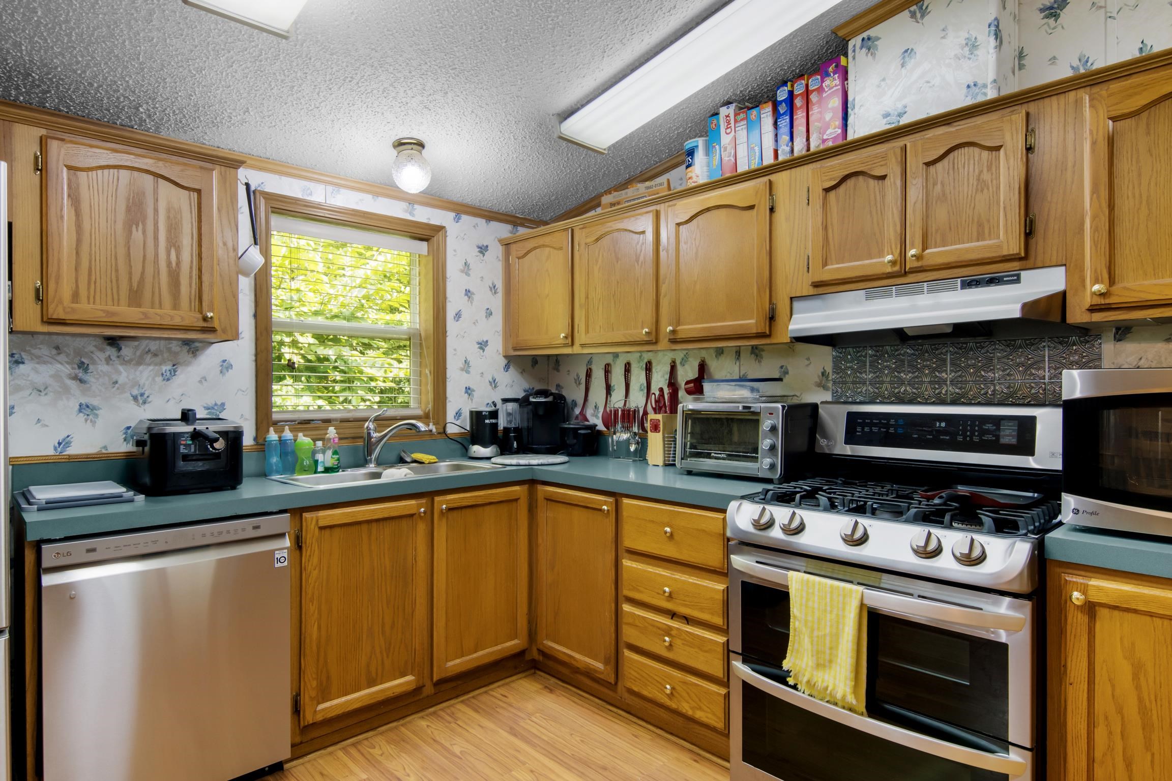 2783 Lake Ann Road Interlochen, MI 49643 - Photo 11 of 30 1949220-7af49249-58e0-45f4-9932-a2d40631462d.JPG