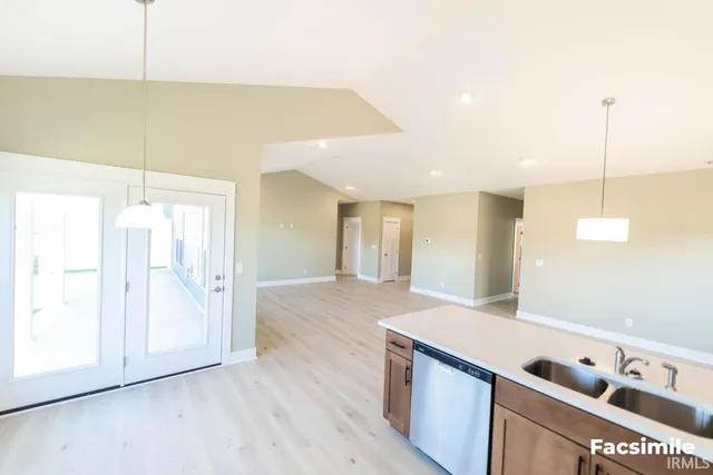 $332,000 | 7902 South Westmead Drive, Newberry, IN 47449