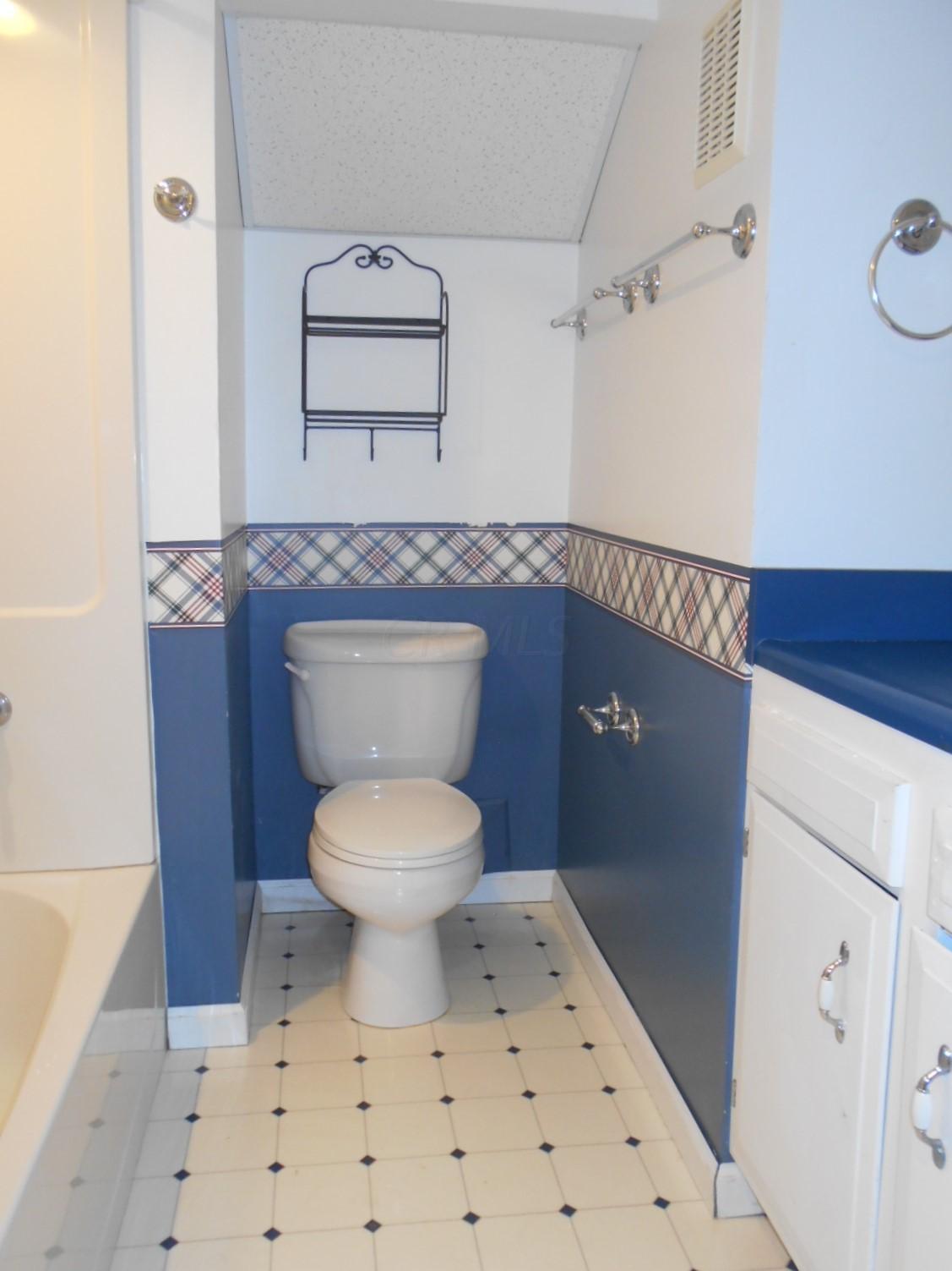 5249 Ruthton Road, Unit 64 Columbus, OH 43220 - Photo 24 of 28 Gallery Image 24