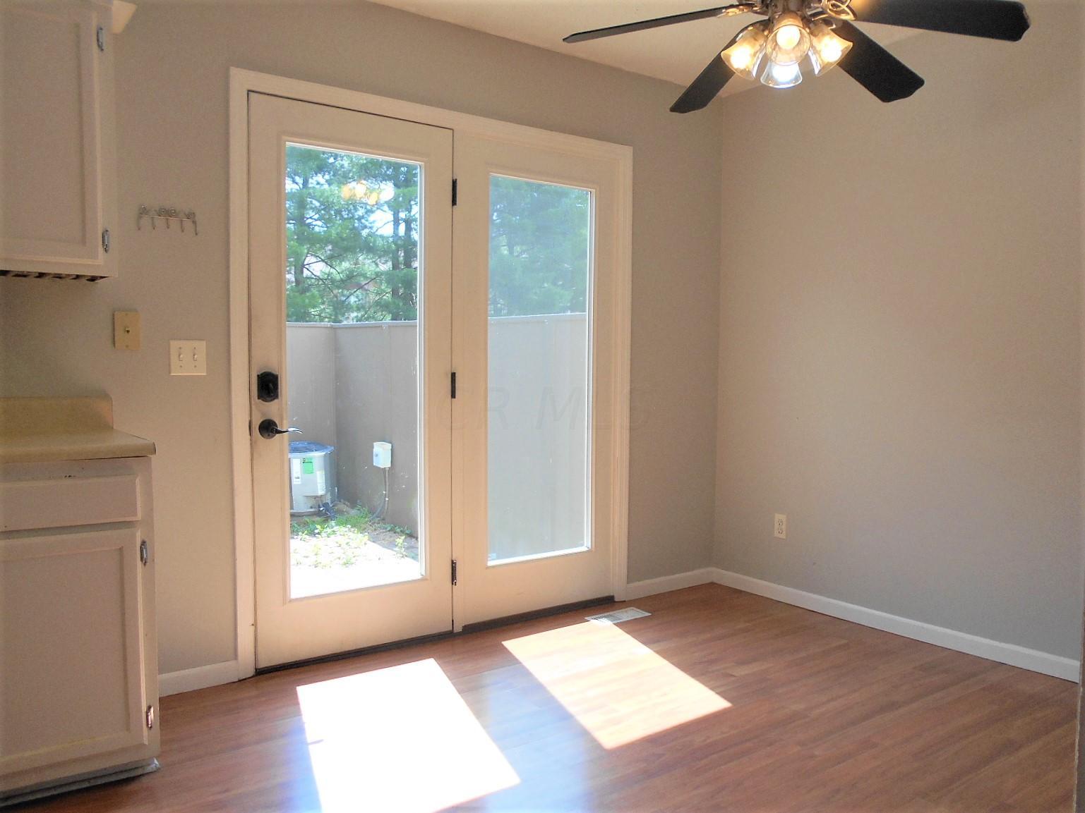 5249 Ruthton Road, Unit 64 Columbus, OH 43220 - Photo 7 of 28 Gallery Image 7