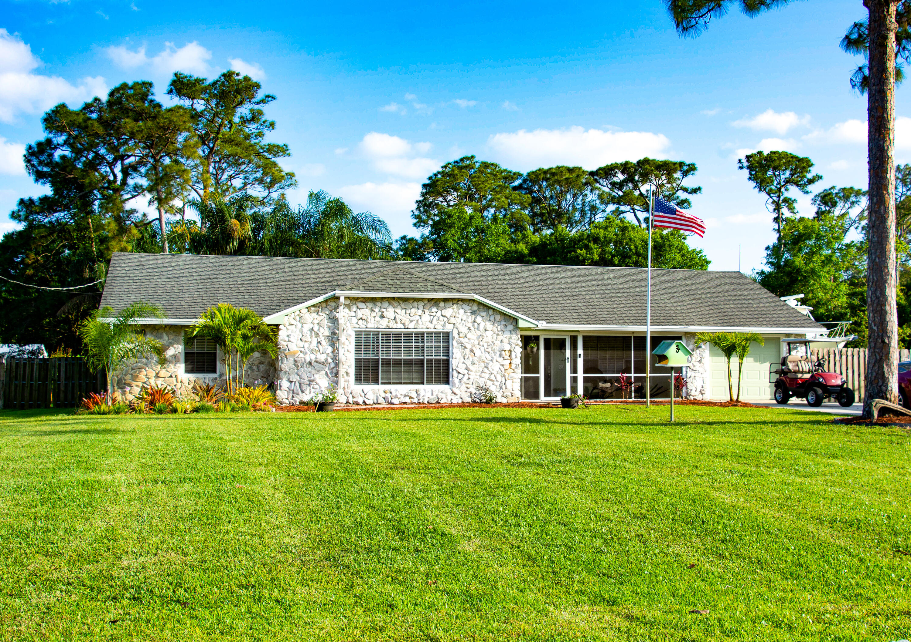 1580 Southwest Wildcat Trail Stuart, FL 34997 - Photo 2 of 51 EE447D95-B067-4701-8F59-894284FF7BE4
