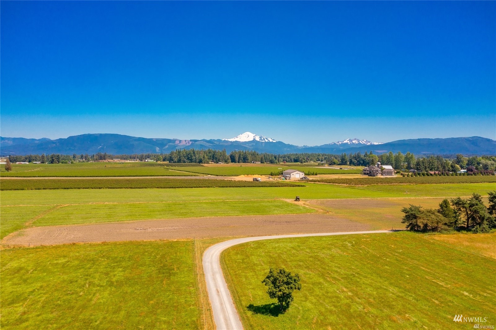 356 East Pole Road Lynden, WA 98264 - Photo 36 of 40 a view of an ocean