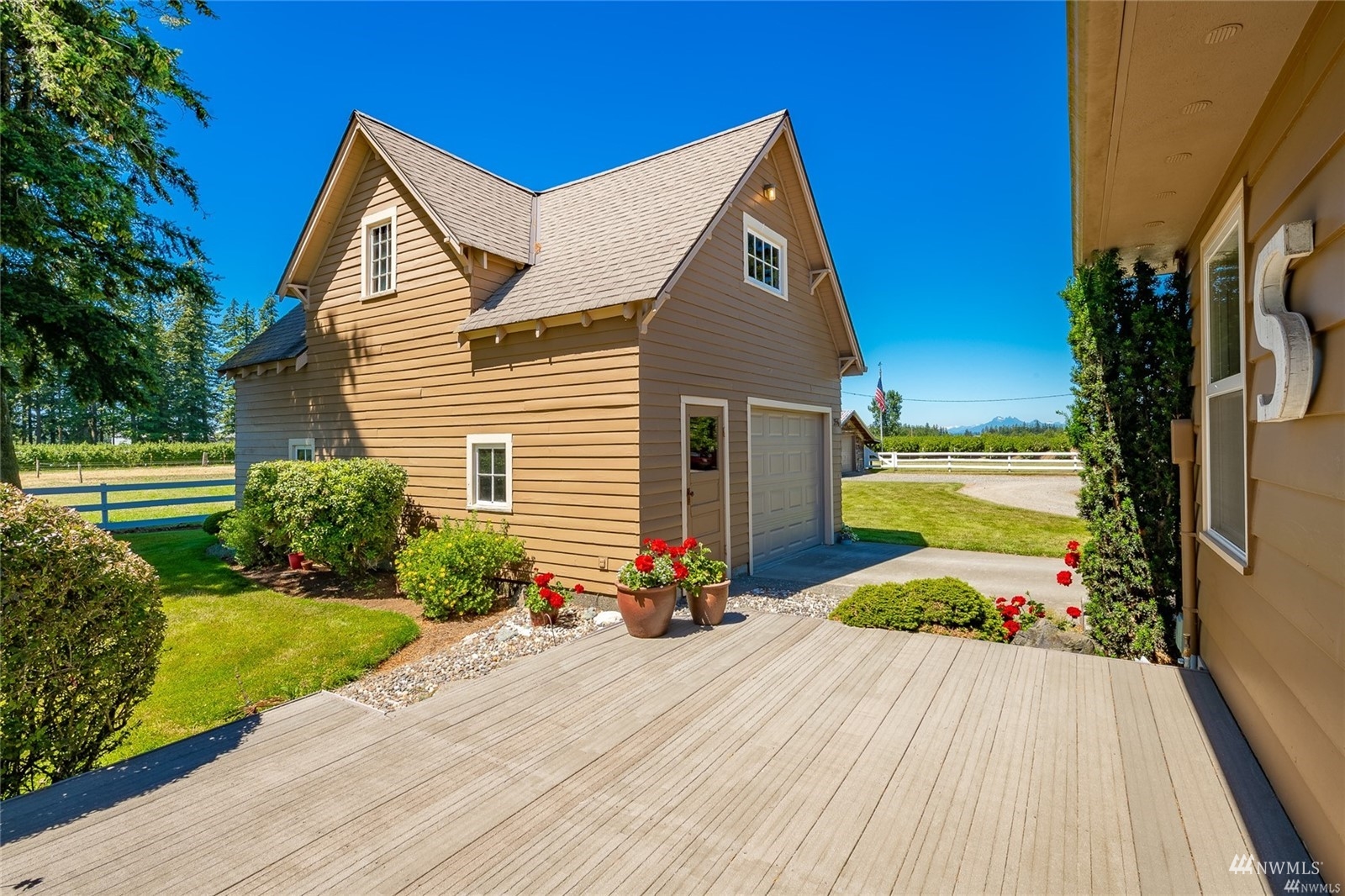 356 East Pole Road Lynden, WA 98264 - Photo 8 of 40 a view of a house with a yard