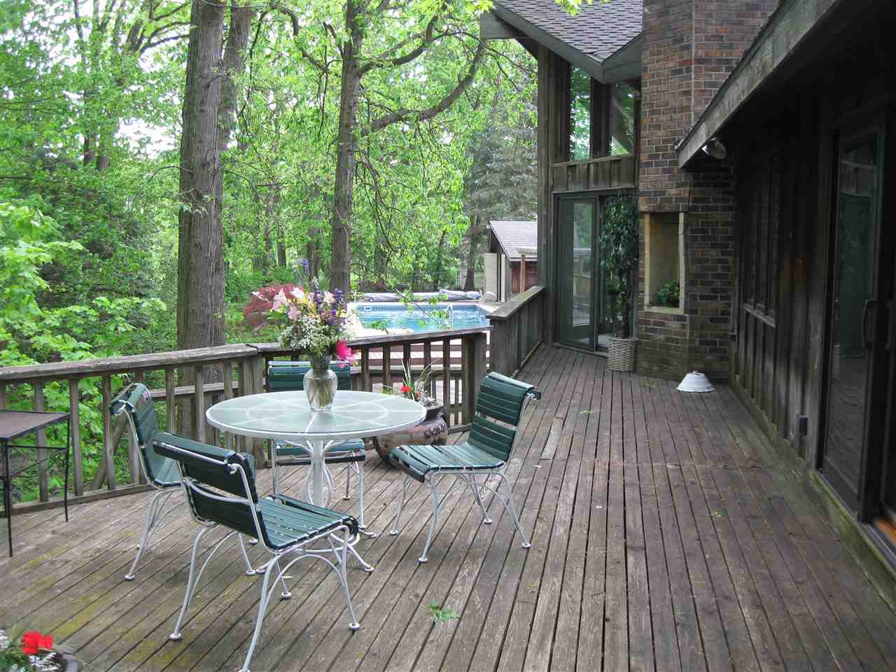 1212 Riverside Drive Owosso, MI 48867 - Photo 29 of 29 31320593-28.JPG