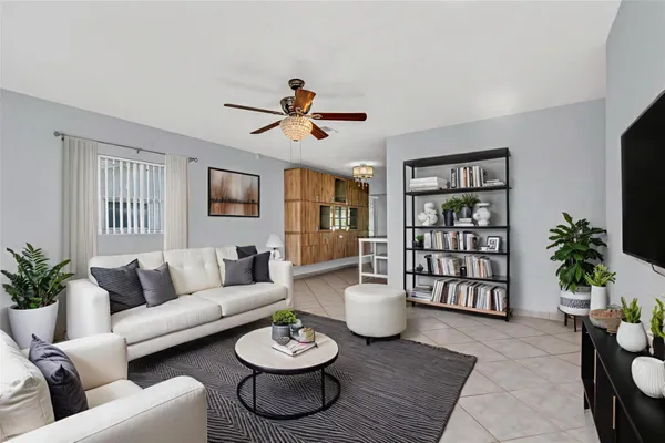 $310,999 | 7115 Northwest 73rd Street, Tamarac, FL 33321
