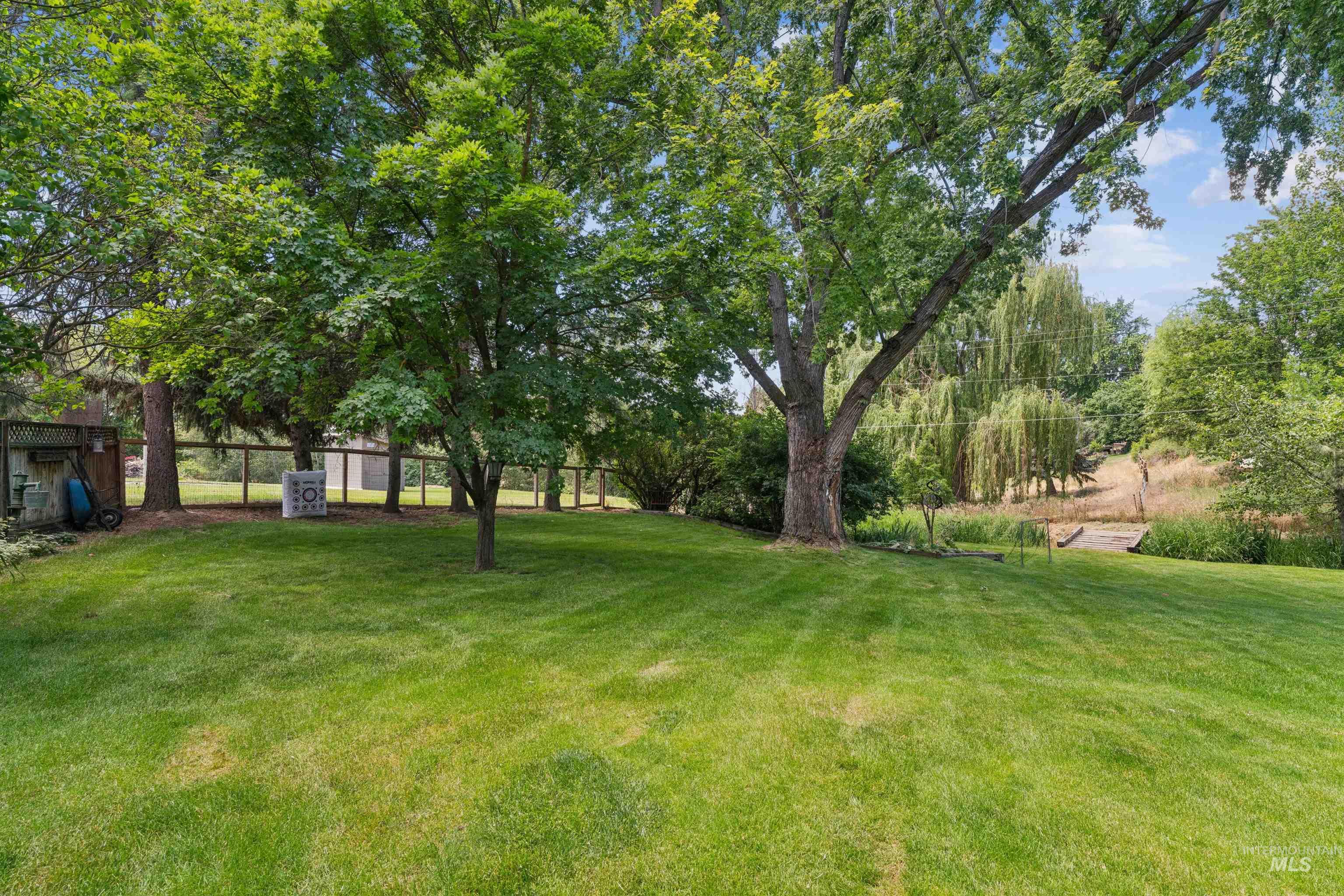359 North Rene Place Eagle, ID 83616 - Photo 39 of 50