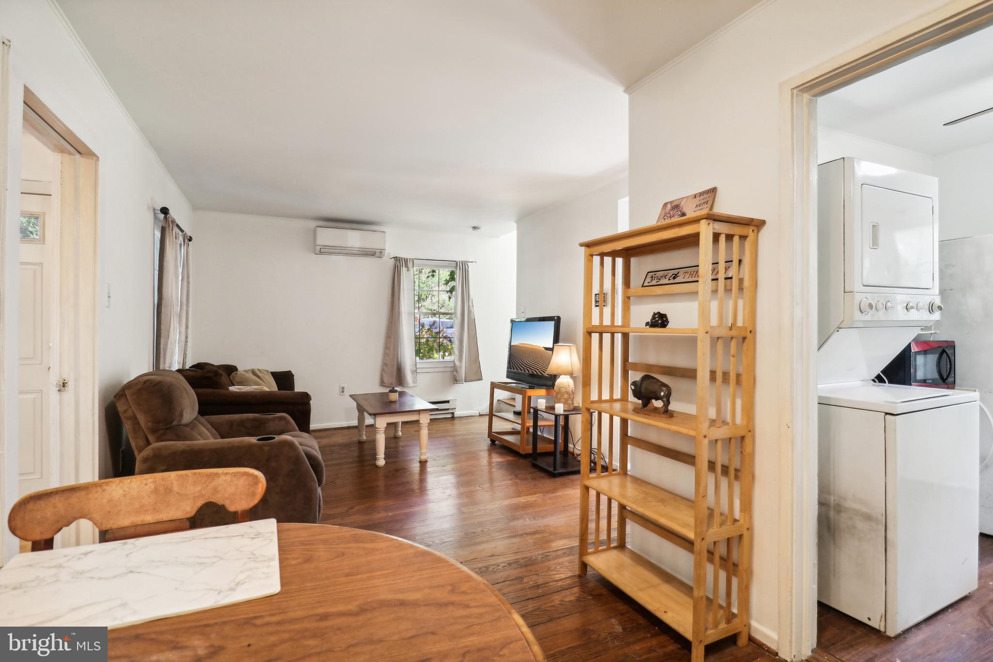 12 Ridge Road, Unit M Greenbelt, MD 20770 - Photo 13 of 38 Living Room