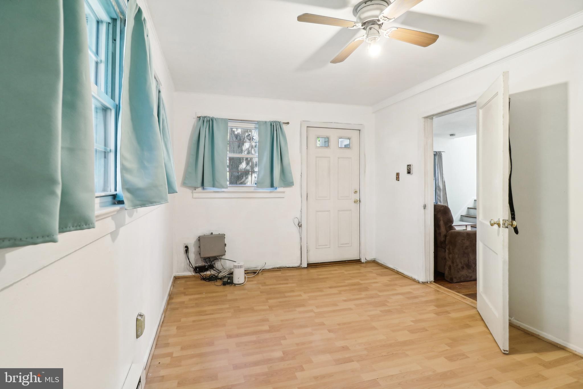 12 Ridge Road, Unit M Greenbelt, MD 20770 - Photo 18 of 38 Den