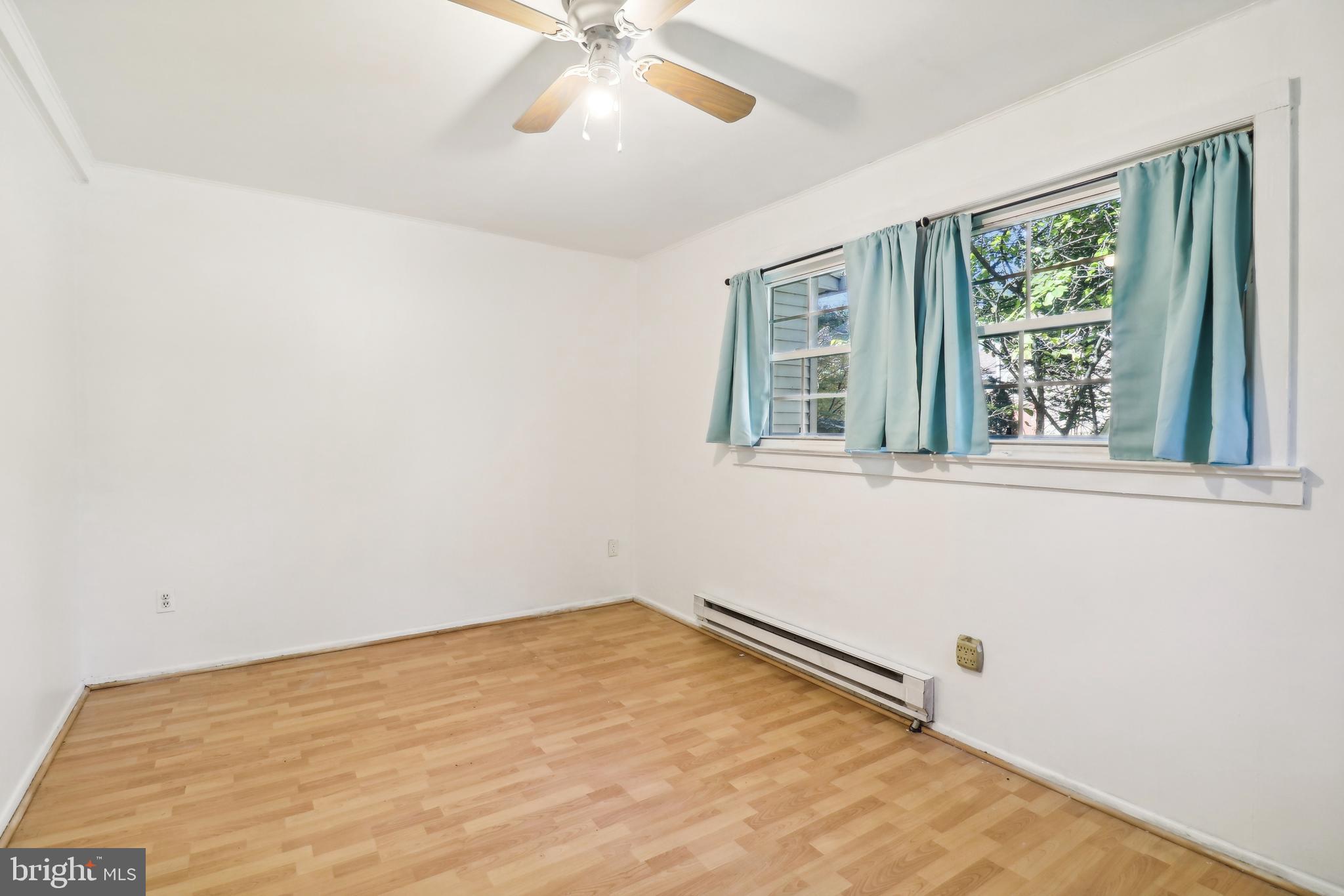 12 Ridge Road, Unit M Greenbelt, MD 20770 - Photo 20 of 38 Den