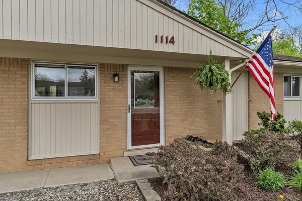 $325,000 | 1114 North Maple Road, Ann Arbor, MI 48103