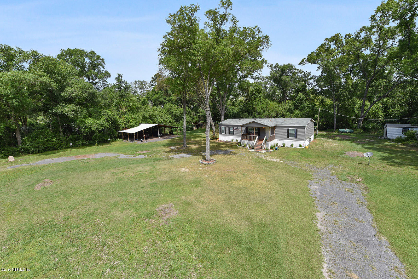 6215 C W Webb Road Macclenny, FL 32063 - Photo 3 of 26 001_1600x1067_mls_1600x1067