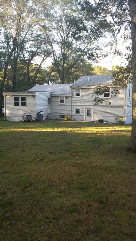 36 Dean Road Stoughton, MA 02072 - Photo 4 of 13 Gallery Image 4