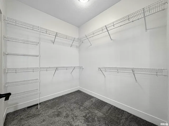 $499,900 | 1319 Heights Court, Bettendorf, IA 52722