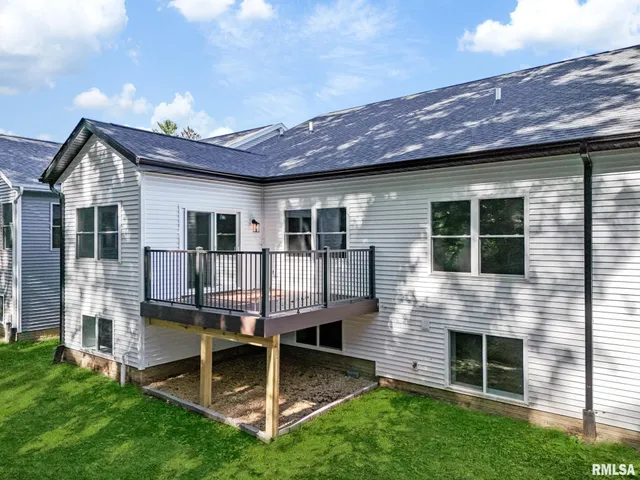 $499,900 | 1319 Heights Court, Bettendorf, IA 52722
