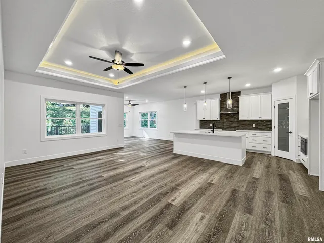 $499,900 | 1319 Heights Court, Bettendorf, IA 52722